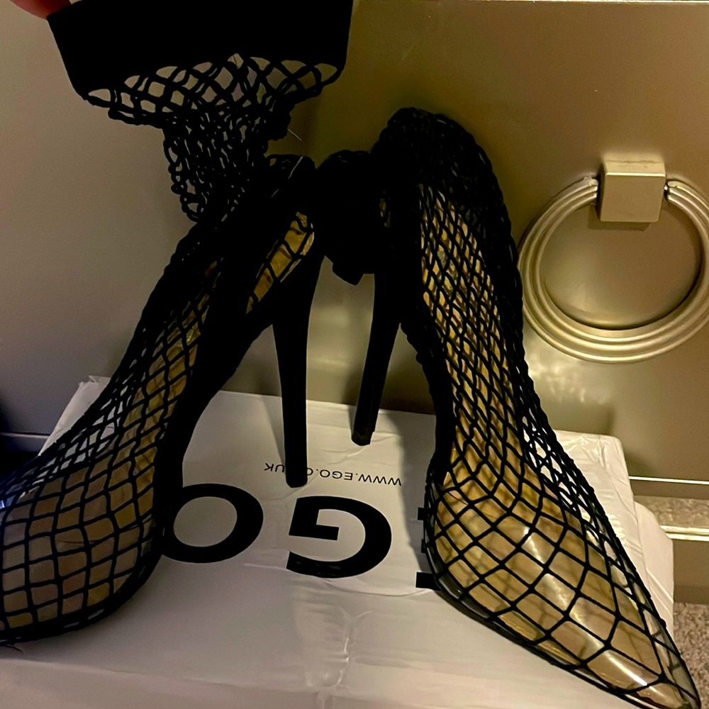 Ego Heels (Kylie Jenner )